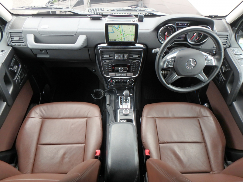 メルセデスベンツW463(旧型ゲレンデ)の純正ヘッドレスト Gクラス ゲレンデ W463 純正リアヘッドレスト メルセデスベンツGクラス